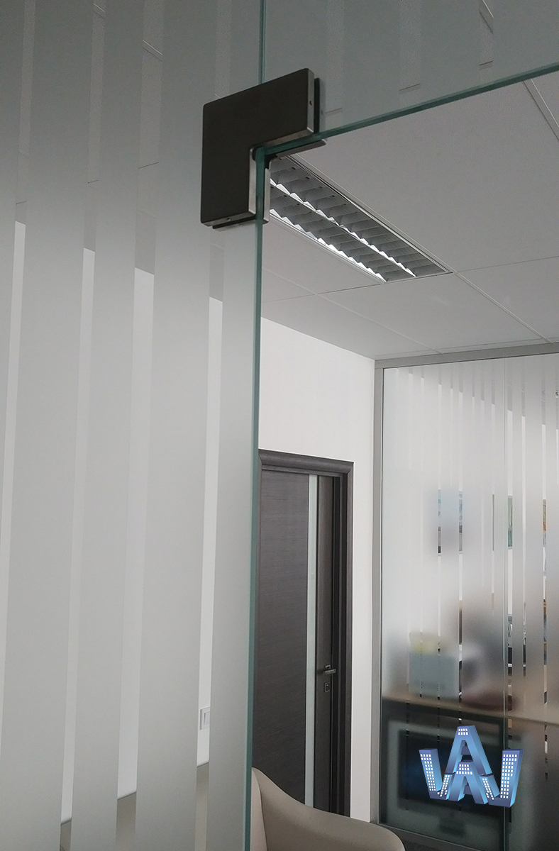 Скляні перегородки в офіс для Graine Power Скляні перегородки в офіс для Graine Power